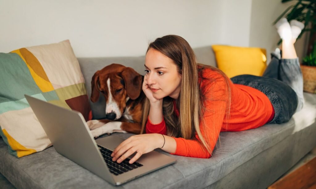 3 Signs You’re Using the Wrong Credit Card 3 Signs You’re Using the Wrong Credit Card