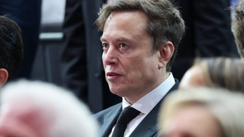 Signal President Spars With Elon Musk Over Trust in Private Messengers