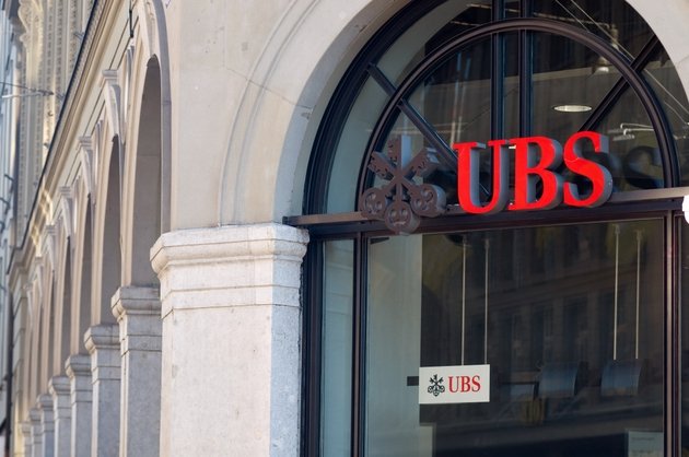 UBS Group appoints Beatriz Martin to additional role of COO (UBS:NYSE) UBS branch in Switzerland with logo