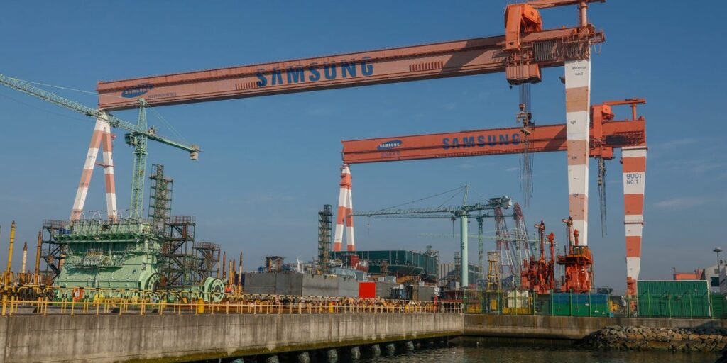 White House Says South Korean Shipbuilders Will Invest Billions Into US Industry White House Says South Korean Shipbuilders Will Invest Billions Into US Industry